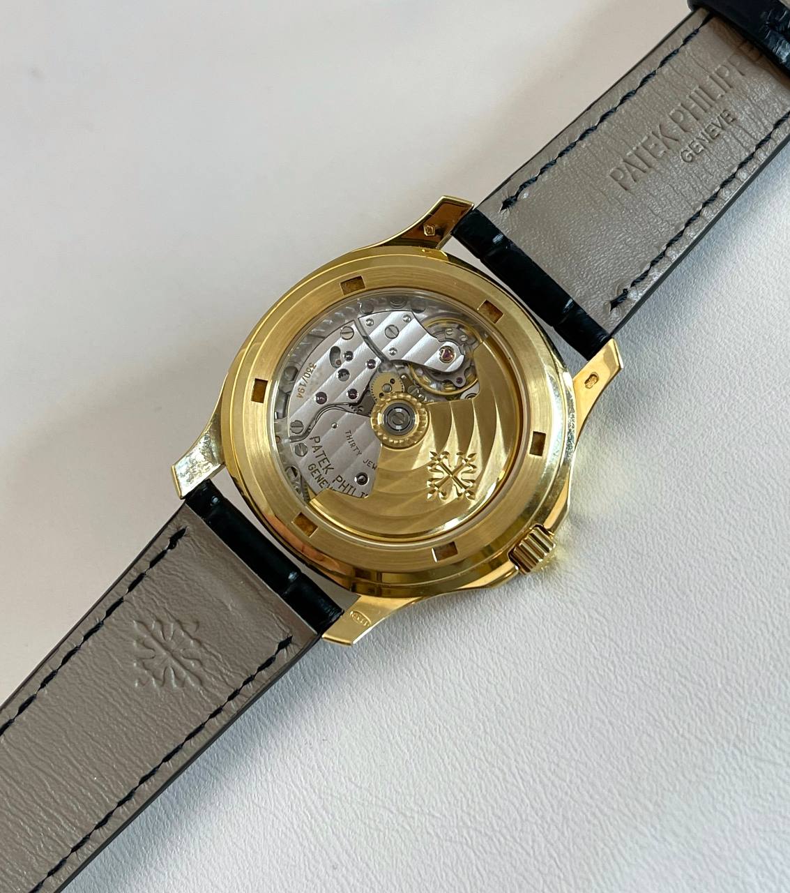 Часы Patek Philippe Aquanaut Luce 5060SJ-001