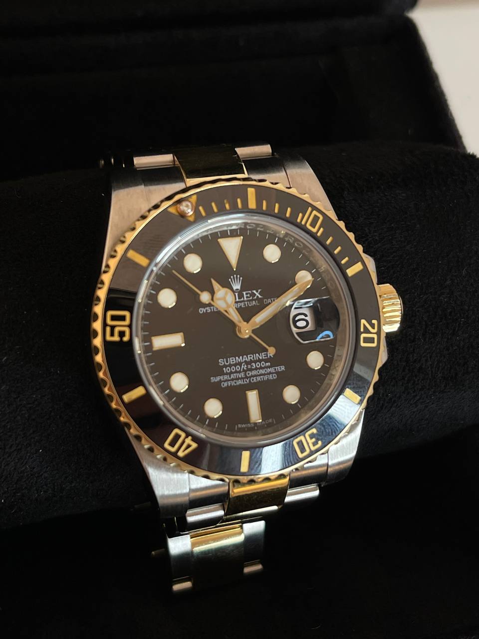 Часы Rolex Submariner Date 40mm Steel and Yellow Gold 116613LN