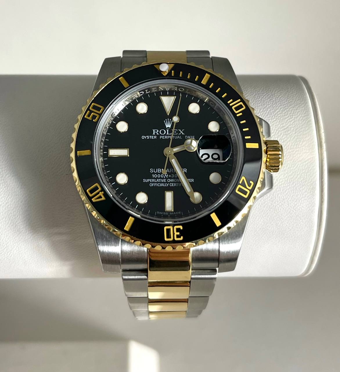 Часы Rolex Submariner Date 40mm Steel and Yellow Gold 116613LN