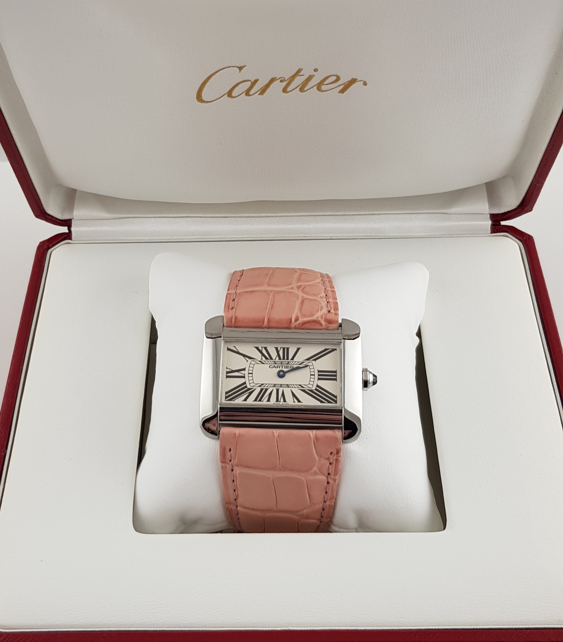 Часы Cartier Tank Divan 2600