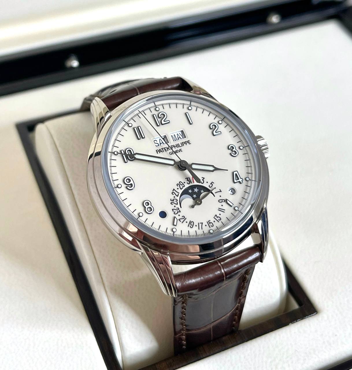 Часы Patek Philippe Grand Complications 5320G-001