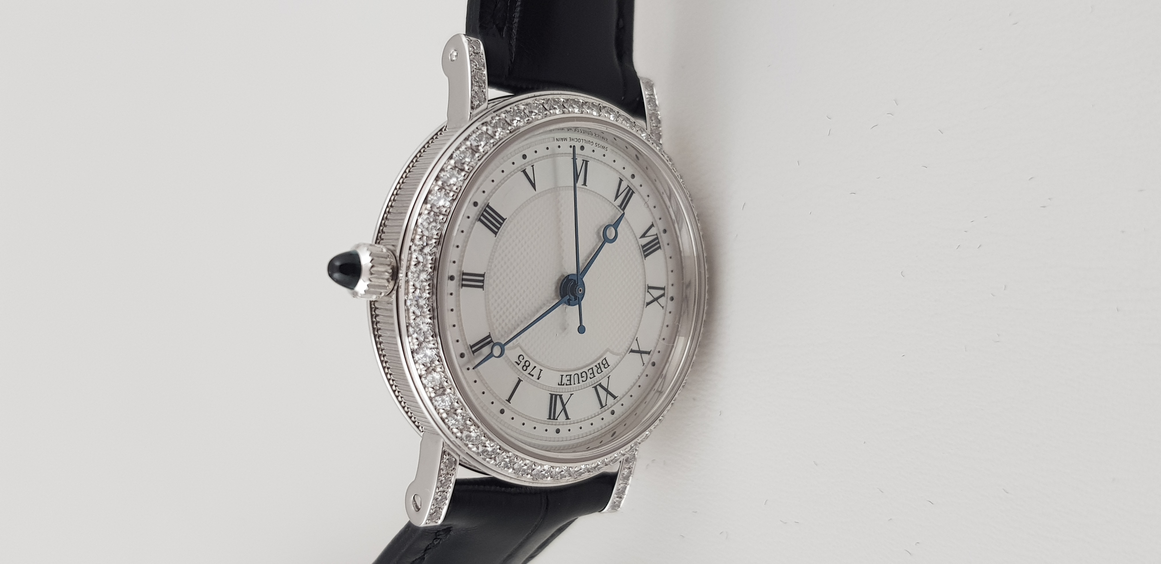 Часы Breguet Classique 8068BB/52/964/DD00