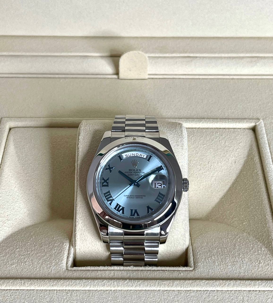 Часы Rolex Day-Date II 41mm Platinum Ice Blue 218206