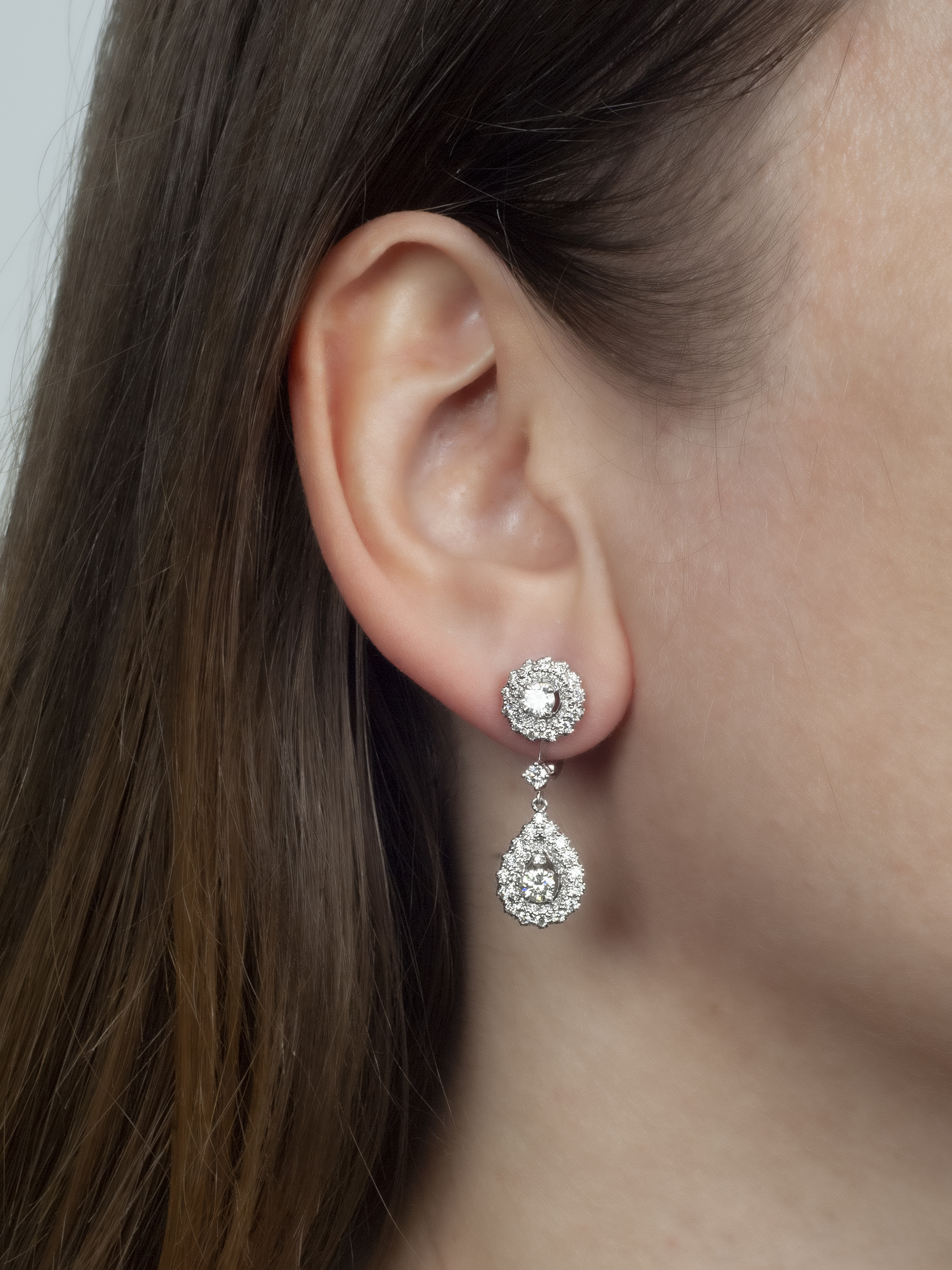 Серьги No name white gold diamond 1.67 ct. earrings
