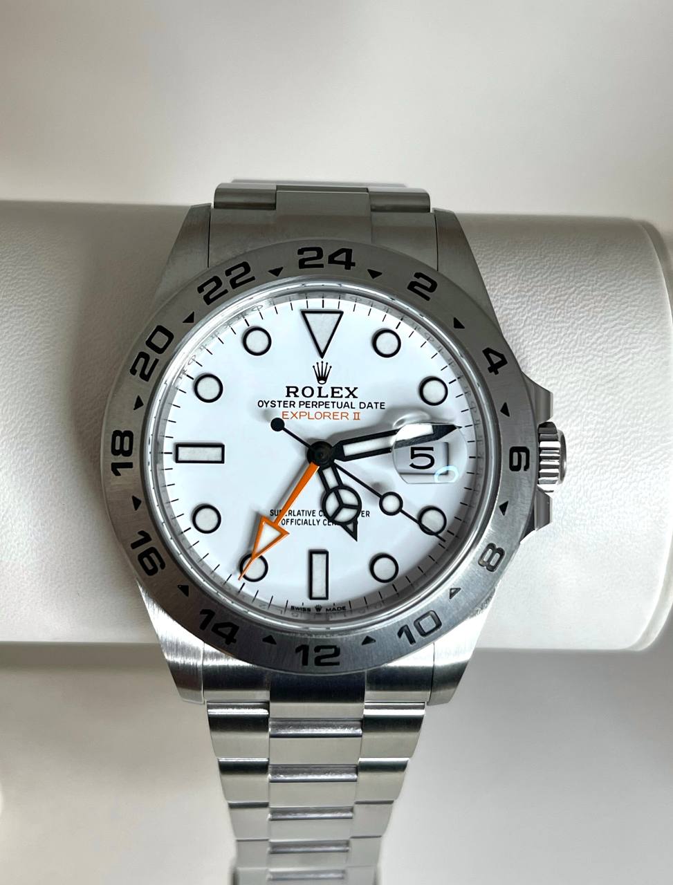 Часы Rolex Explorer II 42 mm STEEL 226570-0001
