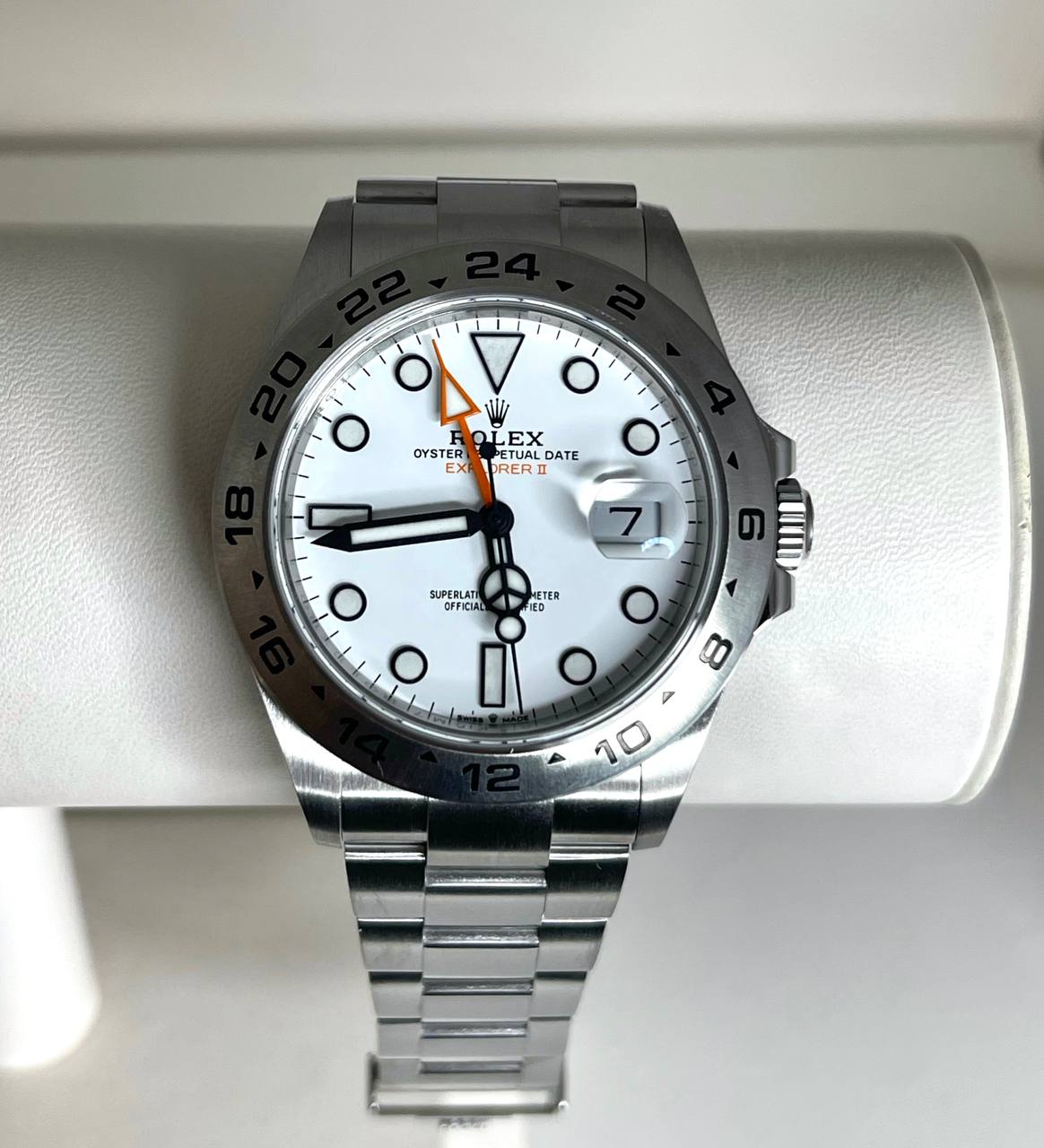 Часы Rolex Explorer II 42 mm Oystersteel 226570