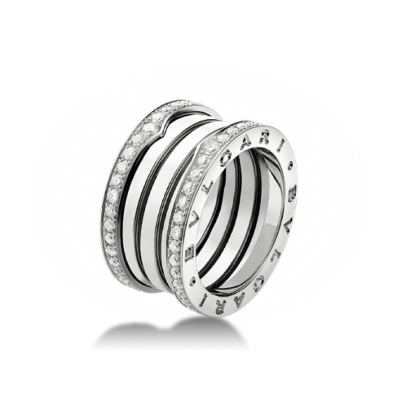 Кольцо с бриллиантом от булгари