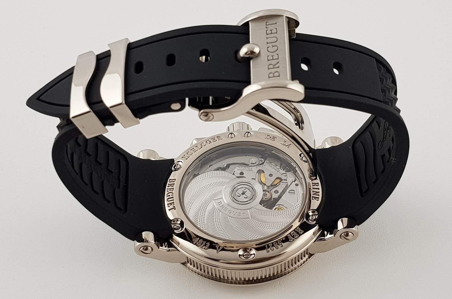 Часы Breguet Chronograph 5827 5827BB/12/5ZU