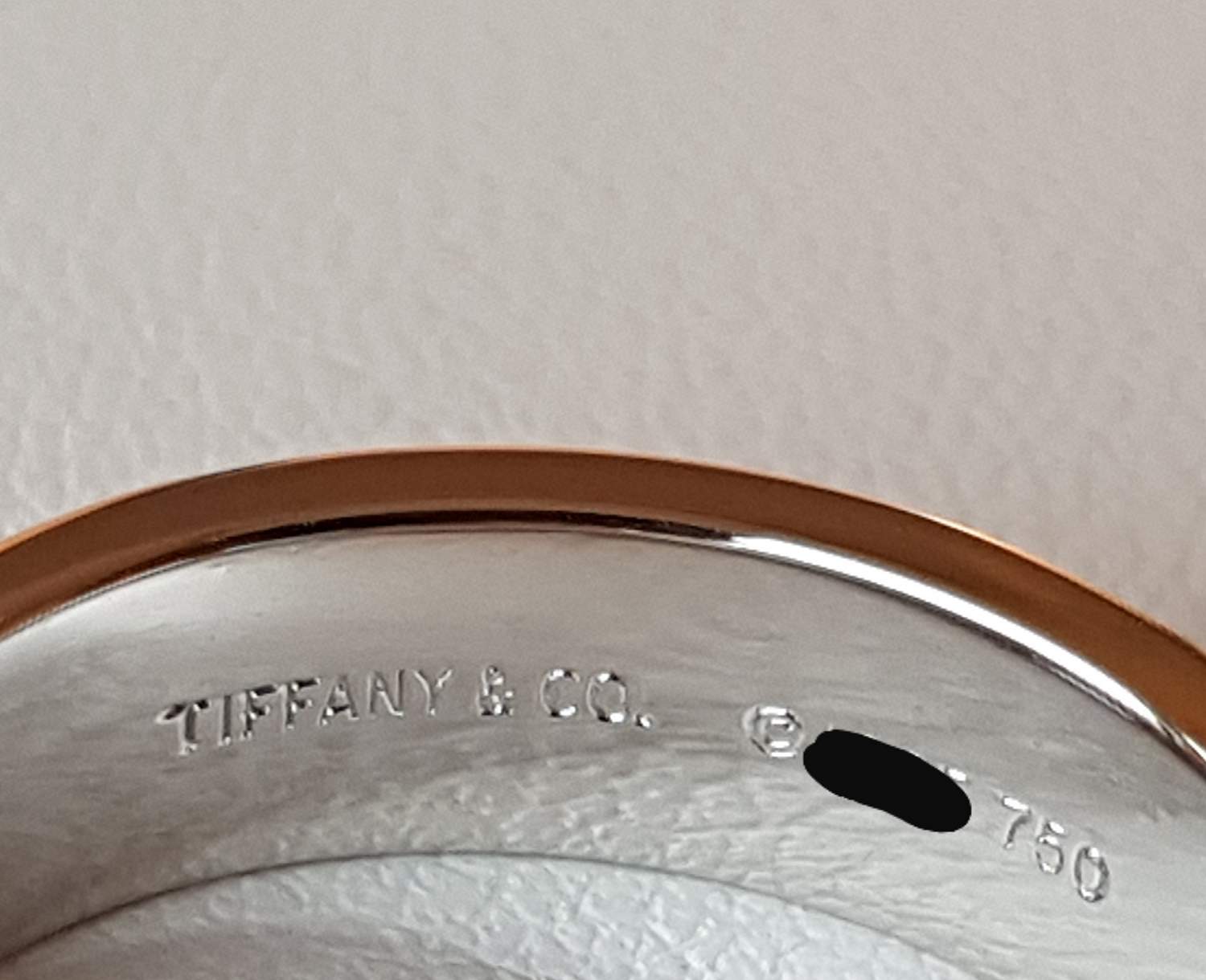 Кольцо с бриллиантом Tiffany & Co Atlas