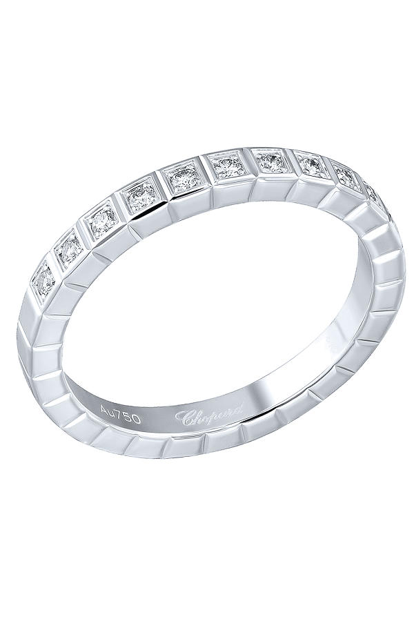 Кольцо с бриллиантом Chopard  Ice Cube Ring 827702-1036