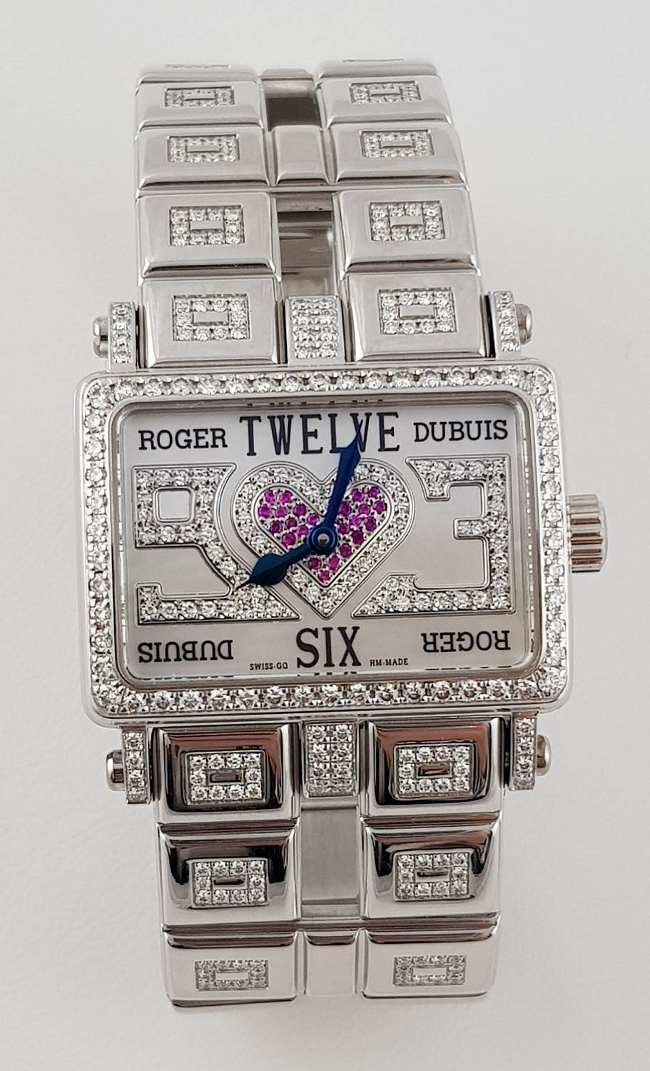 Часы Roger Dubuis Too Much T22 86 5