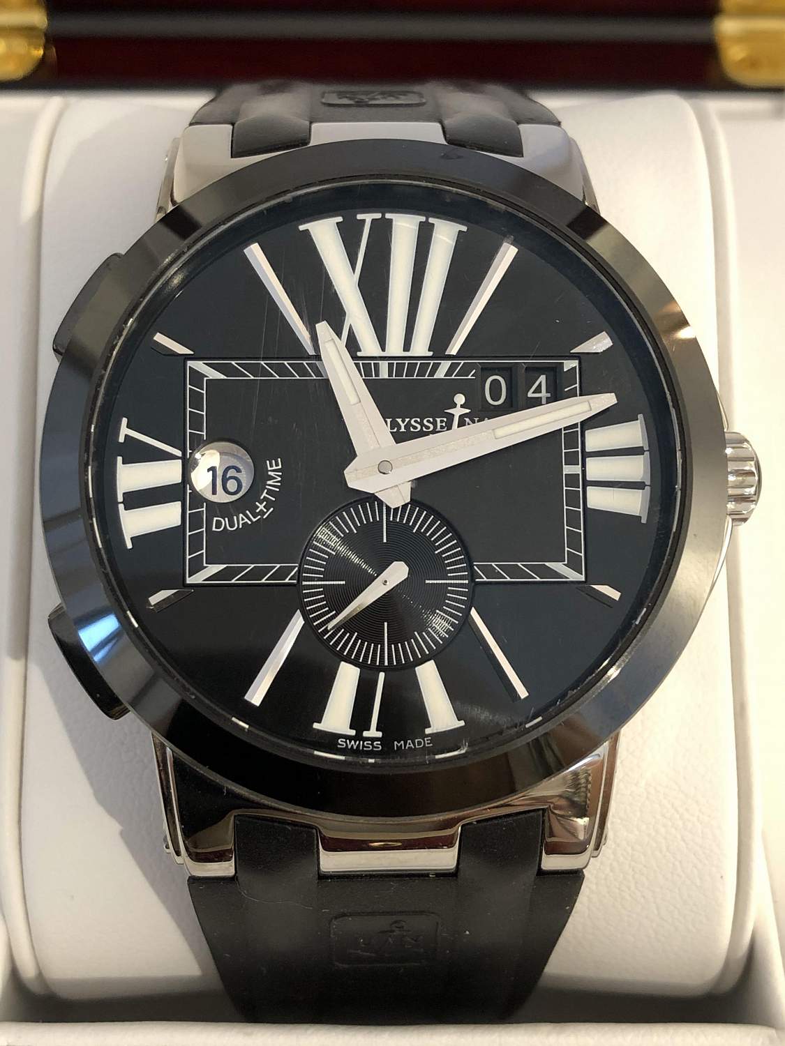 Часы Ulysse Nardin Functional Executive Dual Time 243-00-3/42