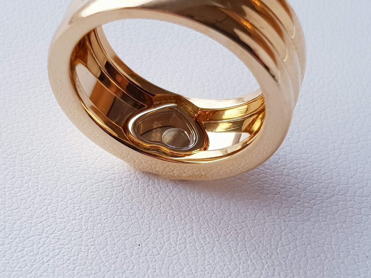 Кольцо с бриллиантом Chopard Happy Diamonds 82/2410-20