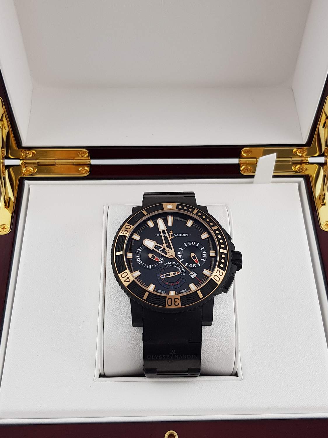 Часы Ulysse Nardin Black Sea Chronograph 353-90
