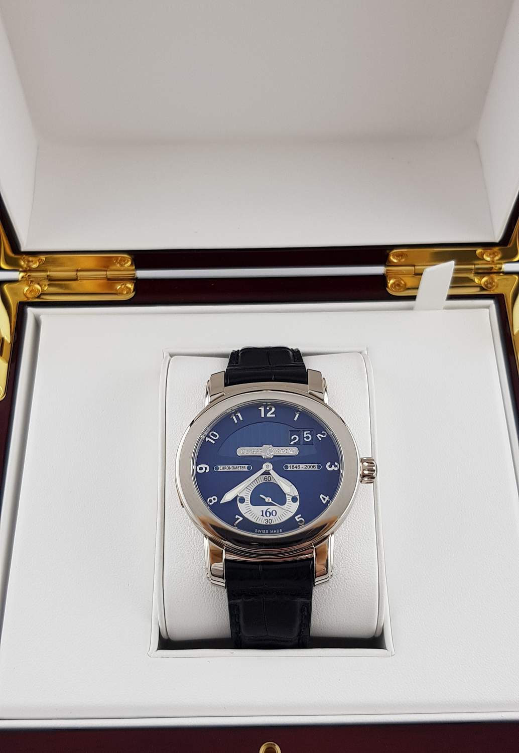 Часы Ulysse Nardin Anniversary 160 Blue Dial 18Kt White Gold Blue Leather Men's Watch 1600-100