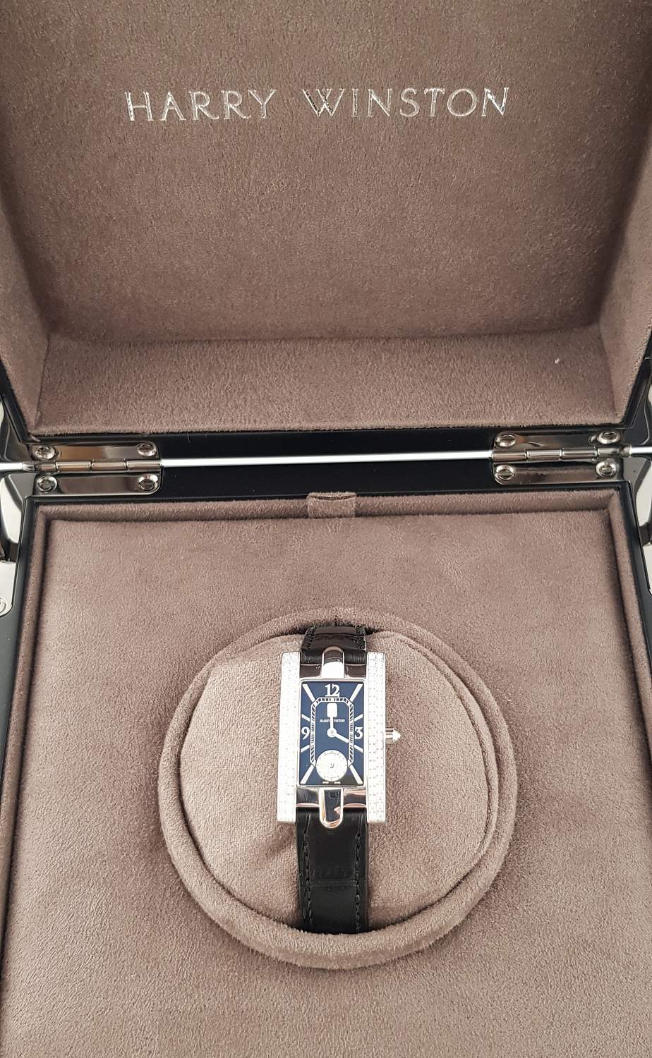 Часы Harry Winston Avenue C White Gold Diamonds 310LQW