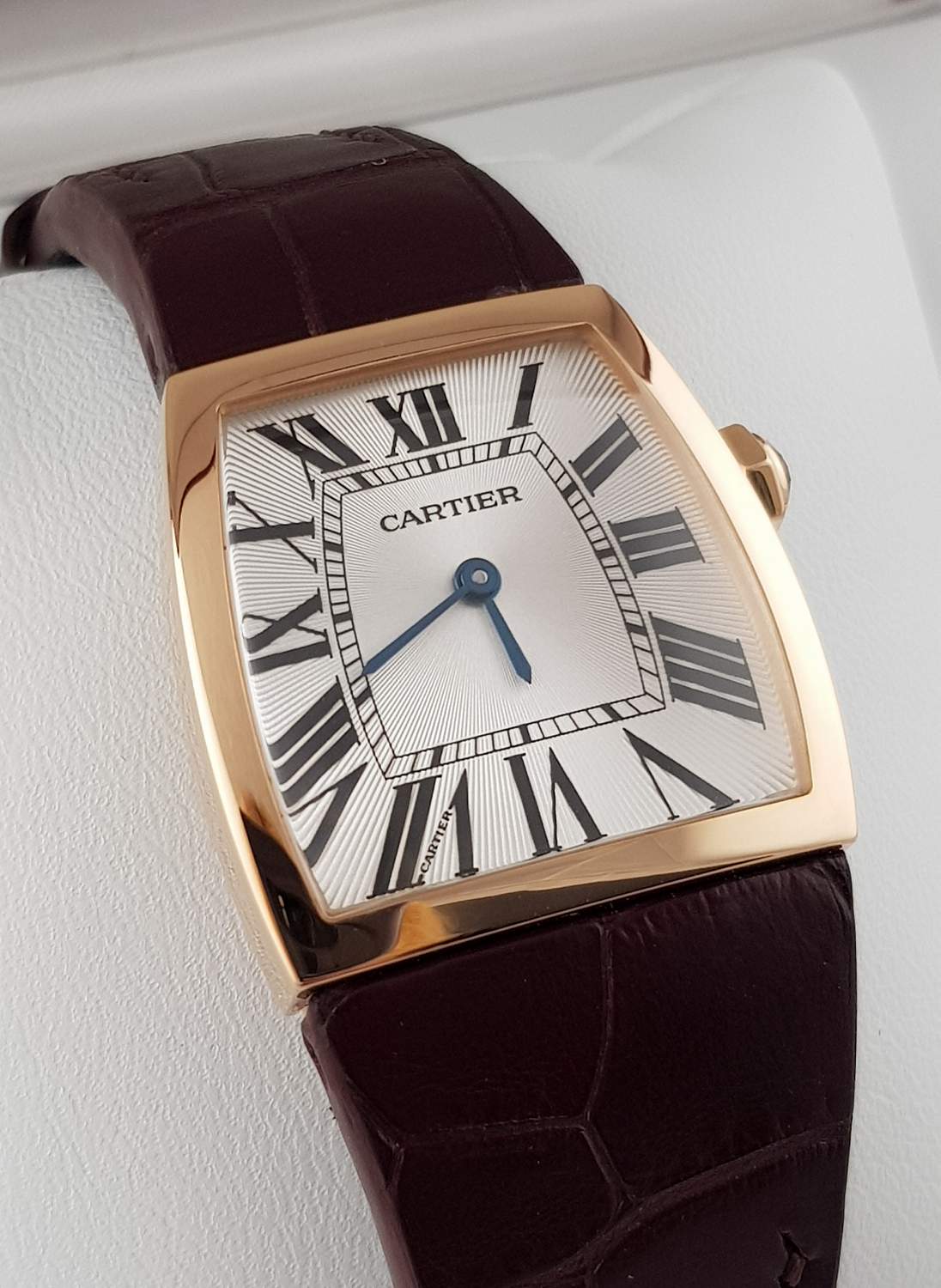 Часы Cartier La Dona de  2896