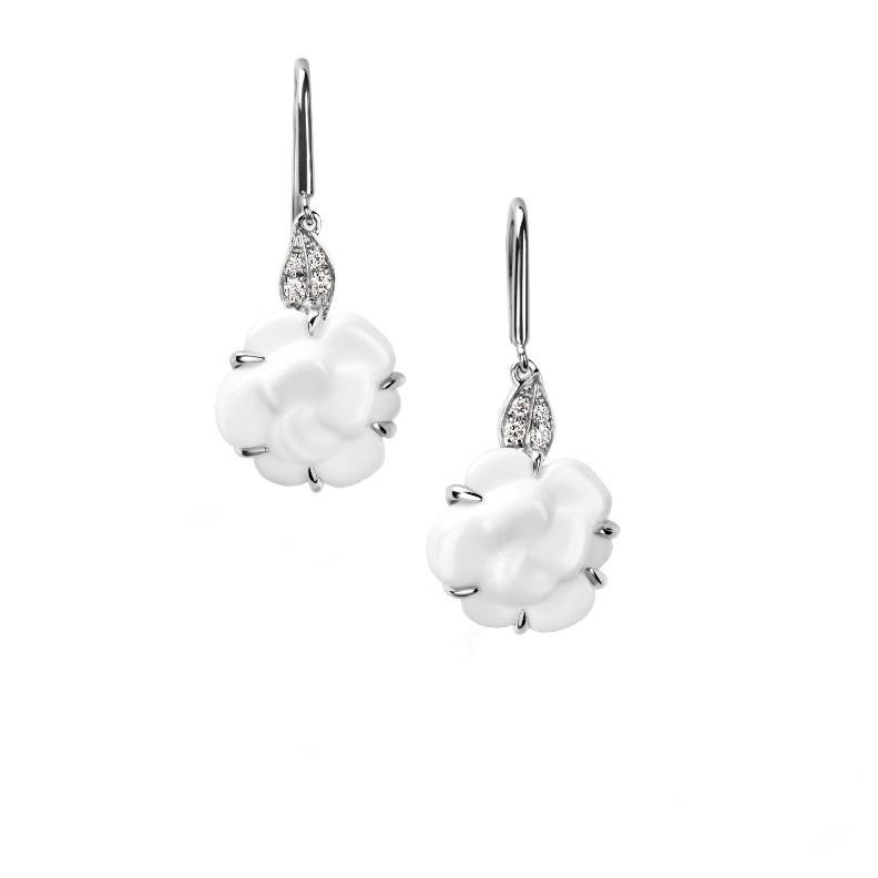 Серьги CHANEL  Camelia Sculpte J2936