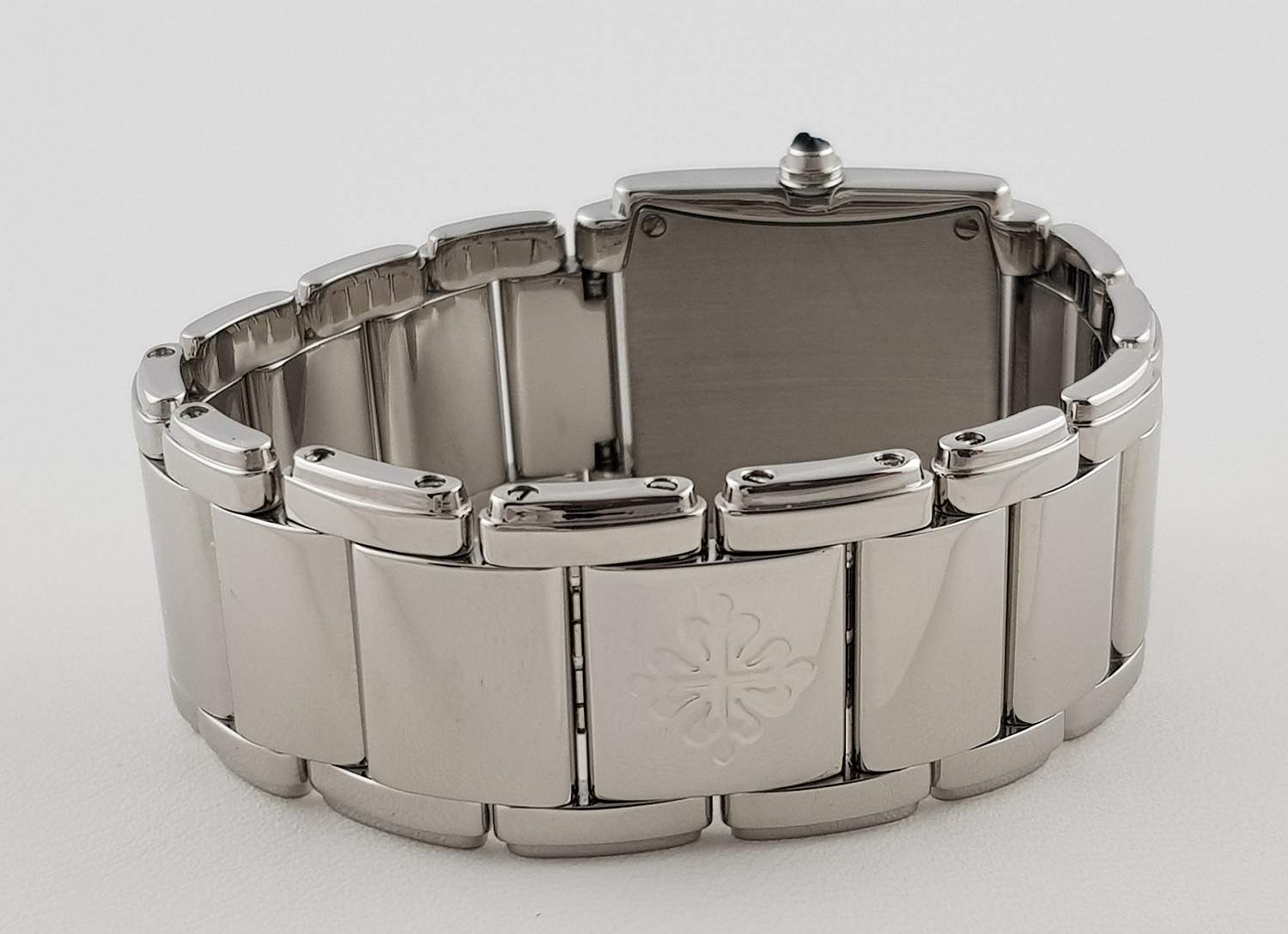 Часы Patek Philippe Ladies Twenty~4 4910/10A-001