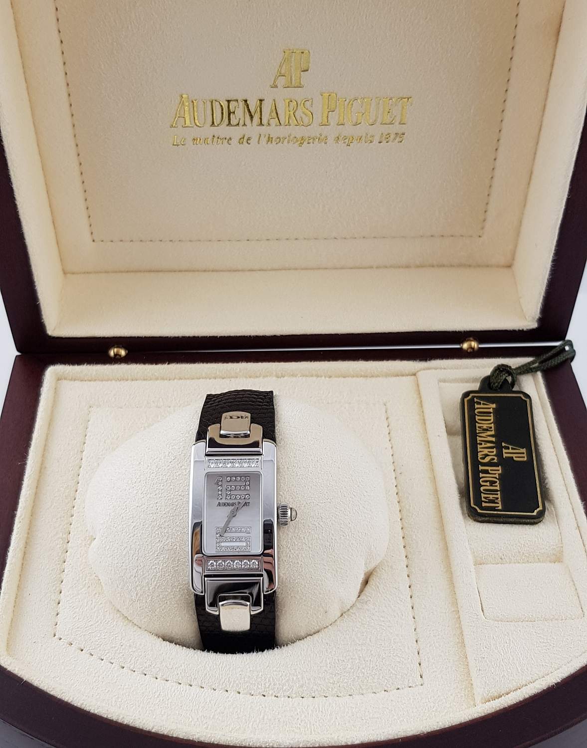 Часы Audemars Piguet Wite Gold With Diamond Case 67461BC.ZZ.A002LZ.02
