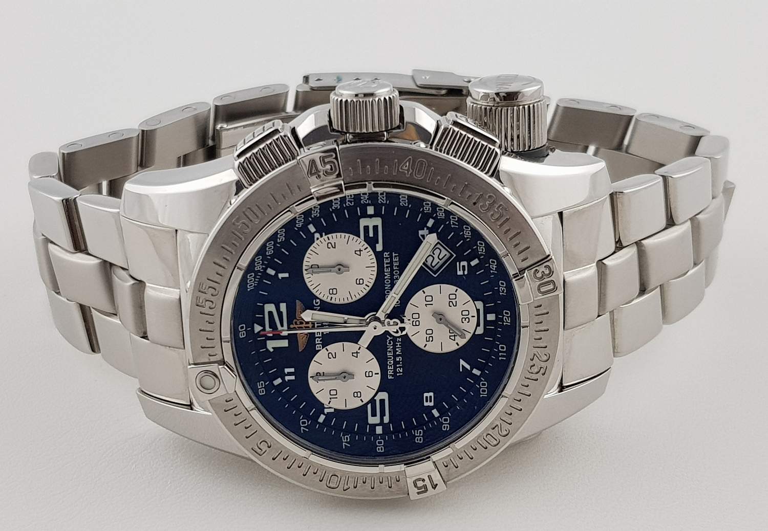 Часы Breitling Emergency A73321