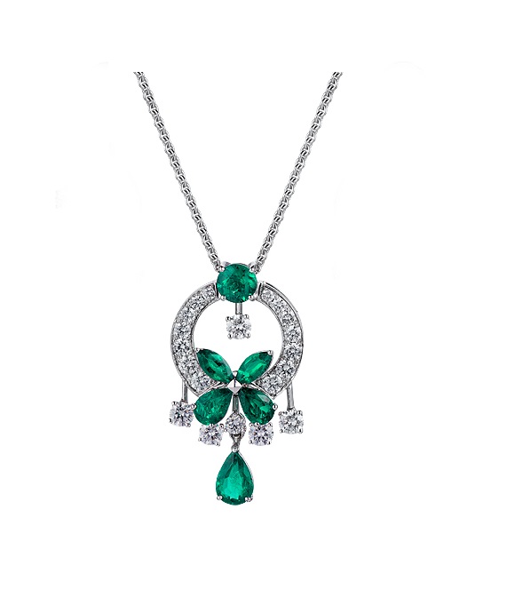 Колье Graff  Classic Butterfly Necklace RGP271
