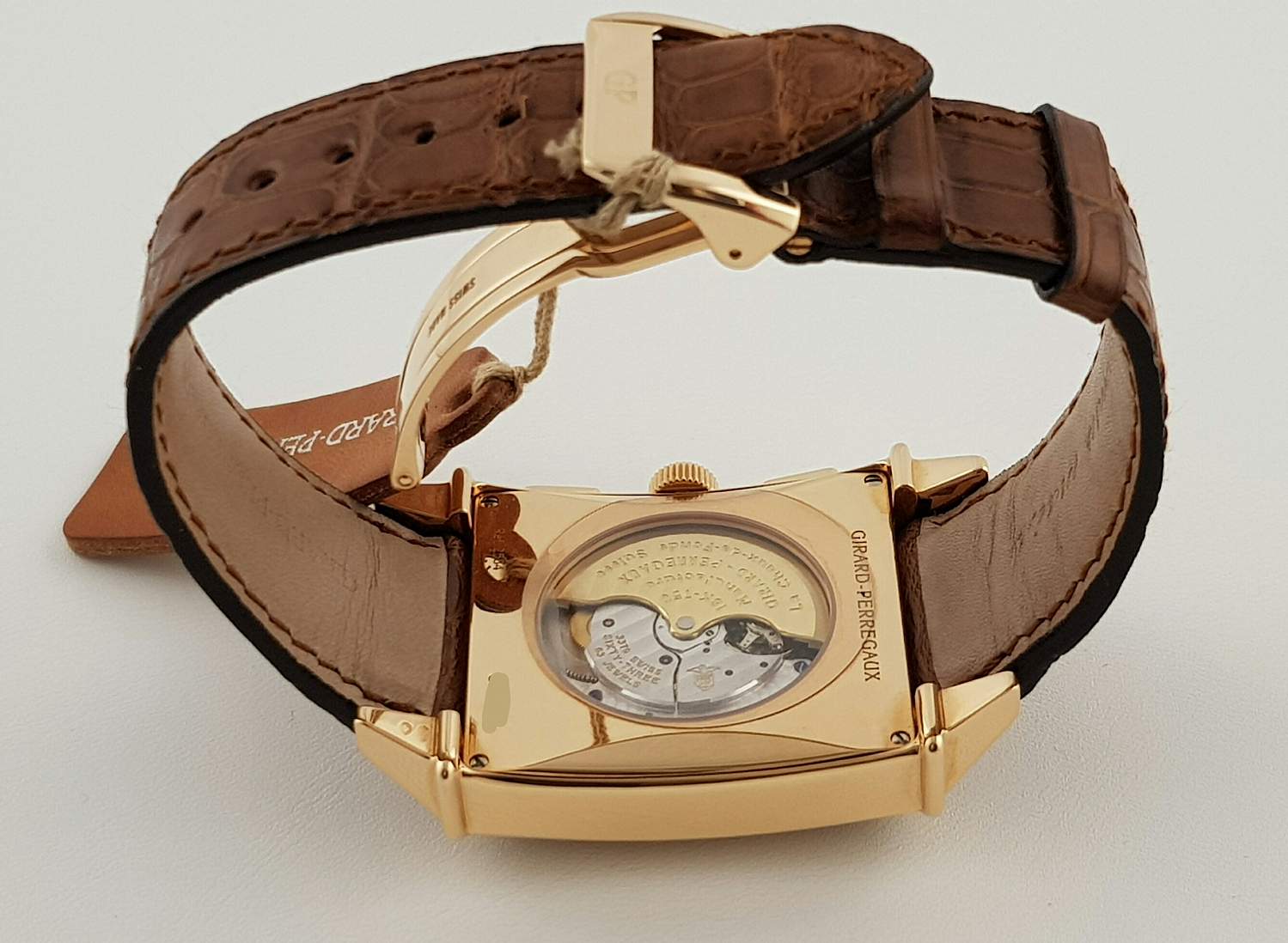 Часы Girard-Perregaux Vintage 1945 XXL Chronograph  25840-52-611-BA6A