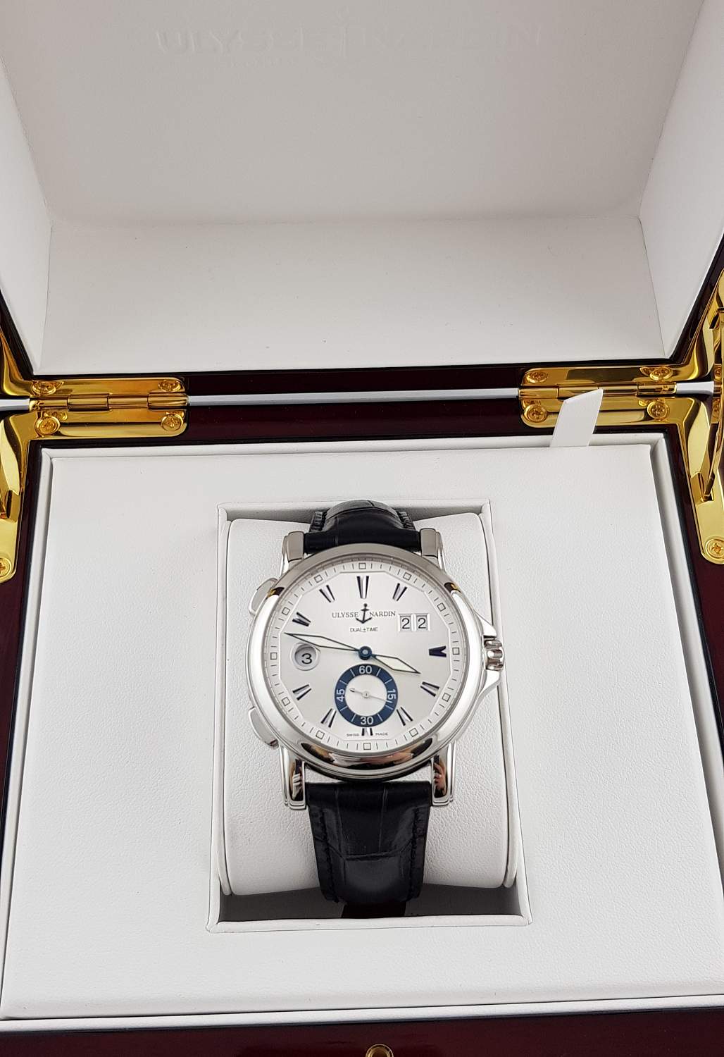 Часы Ulysse Nardin Marine Dual Time 42 mm 243-55/91