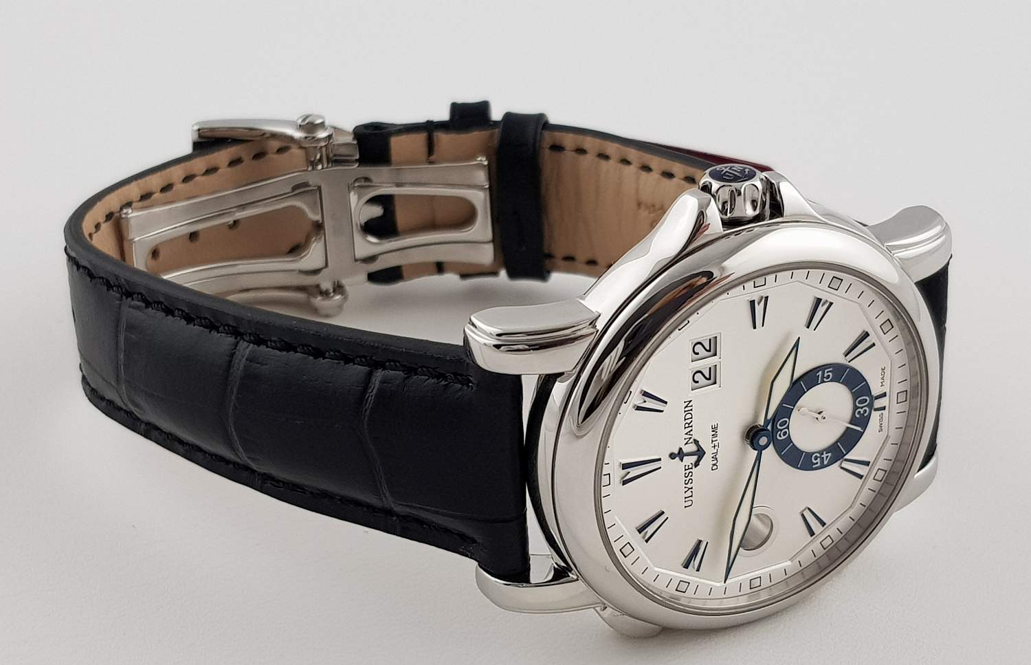 Часы Ulysse Nardin Marine Dual Time 42 mm 243-55/91