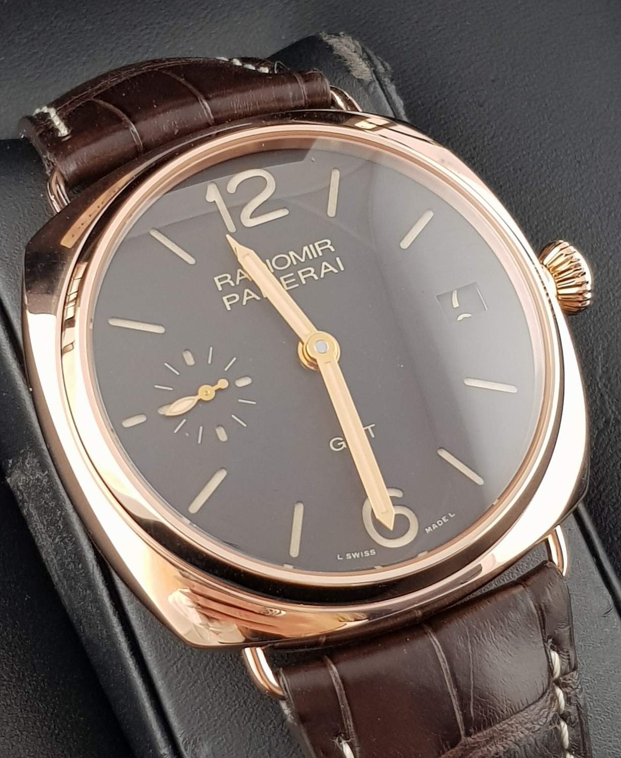 Часы Panerai Radiomir 3 Days GMT Oro Rosso PAM 00421