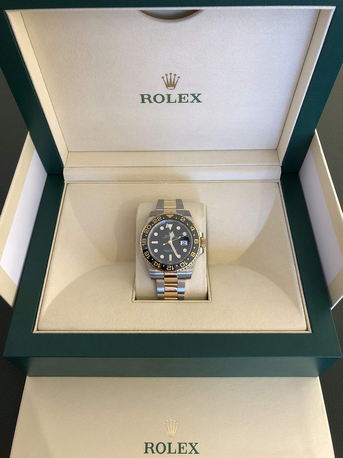 Часы Rolex  GMT-Master II 116713LN