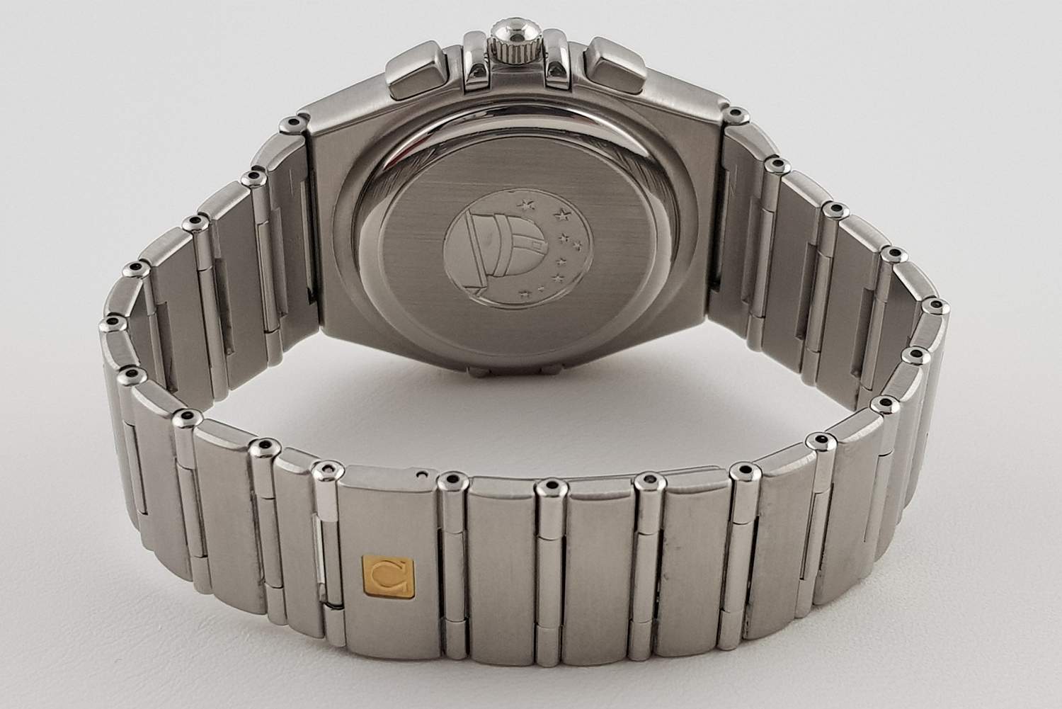 Часы Omega Constellation Chronograph Quarz 1542.30.00