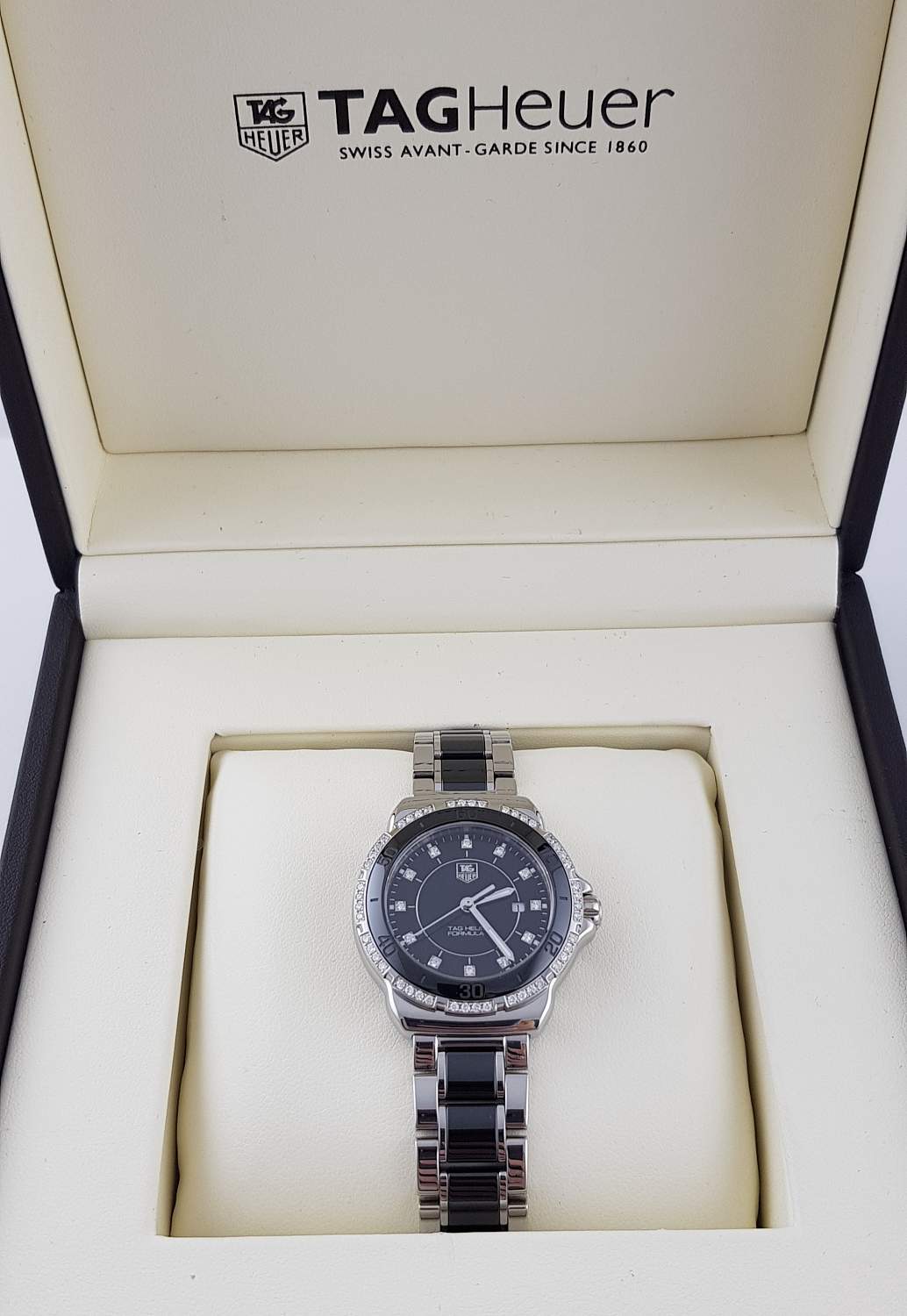 Часы Tag Heuer Formula1 Quartz WAH1312.BA0867