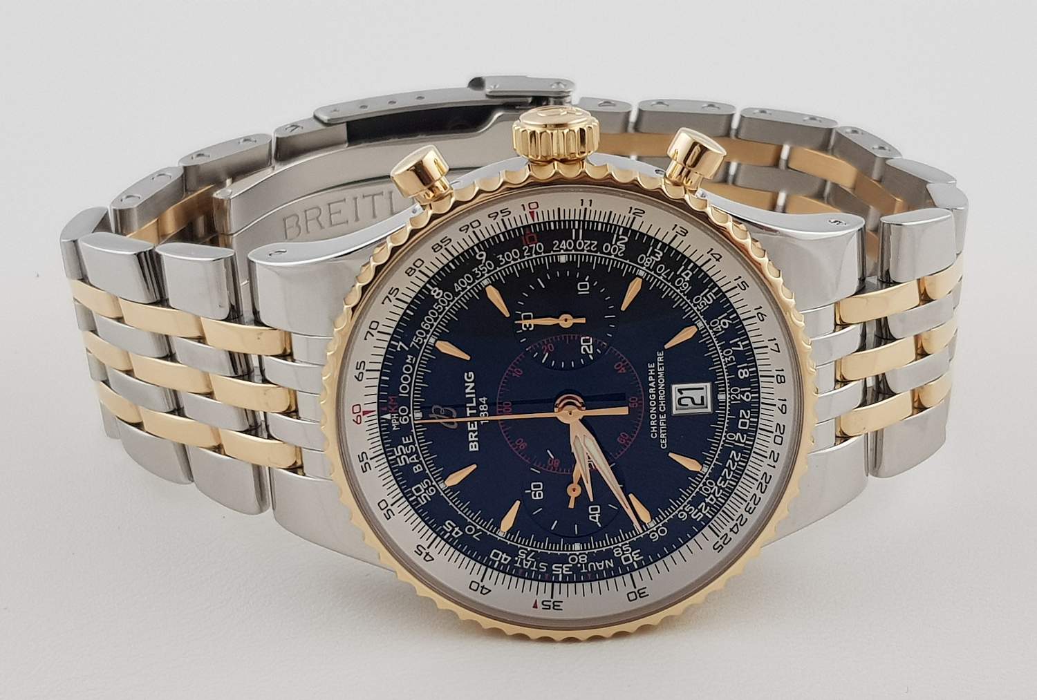 Часы Breitling Montbrillant Legende C23340