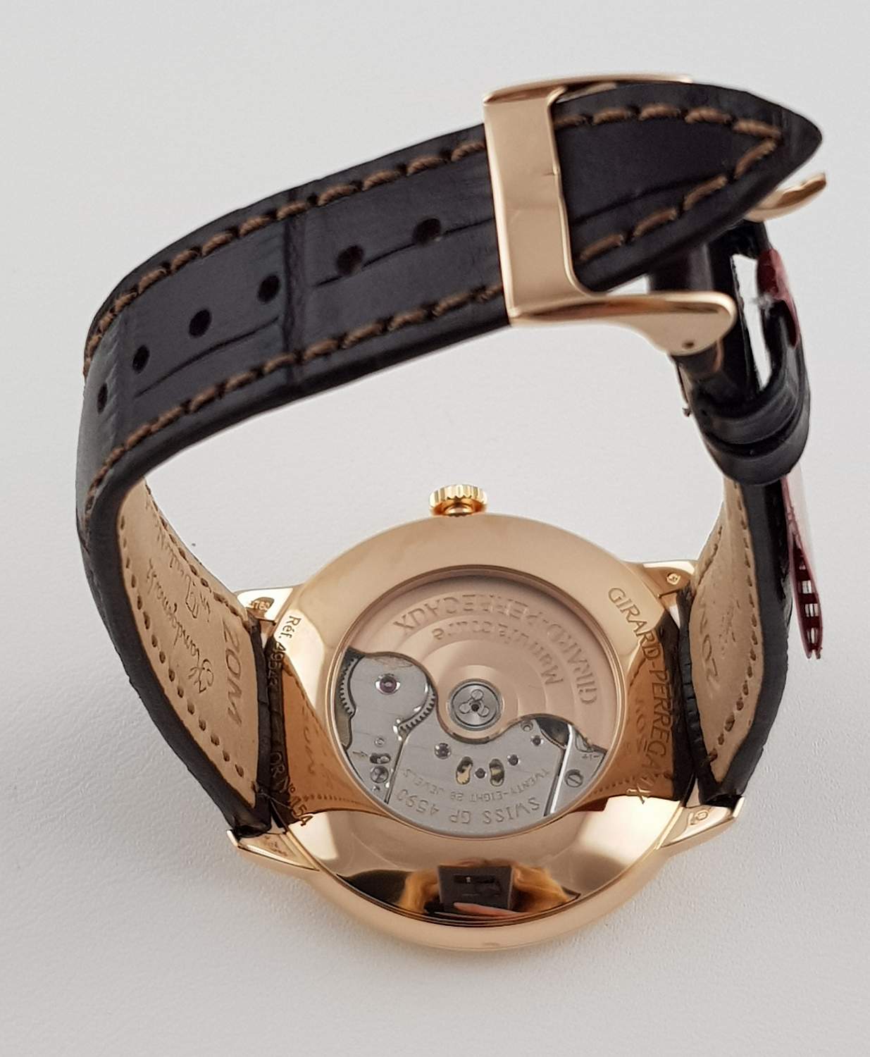Часы Girard-Perregaux Small Seconds Date 49543