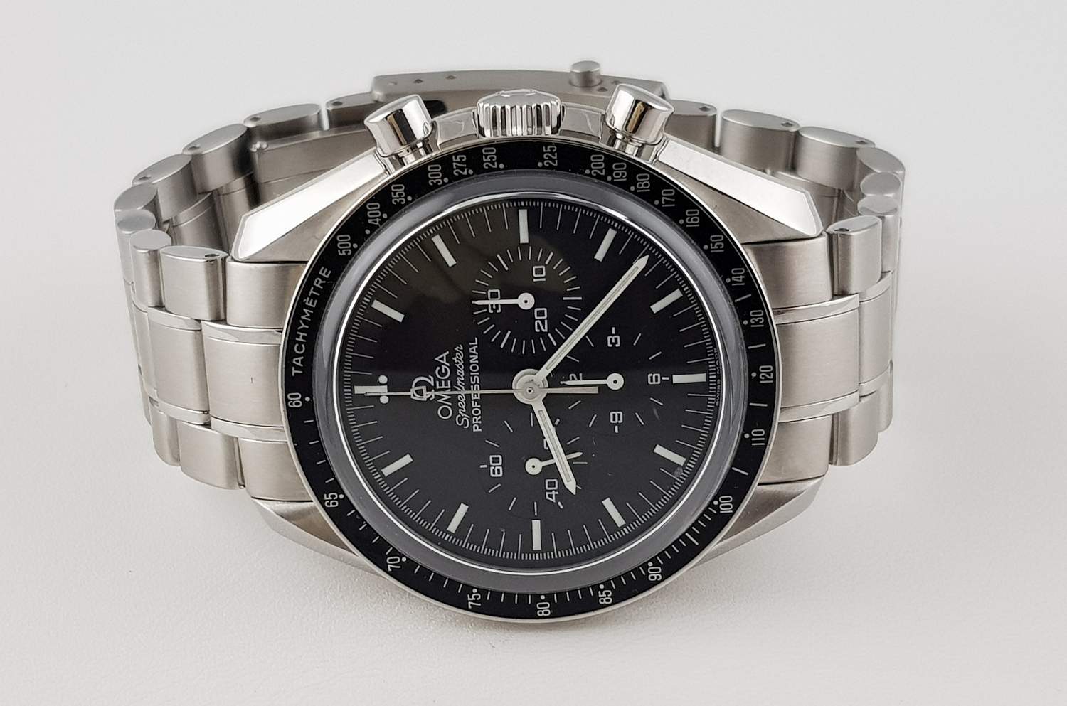 Часы Omega Speedmaster Professional 3572.50