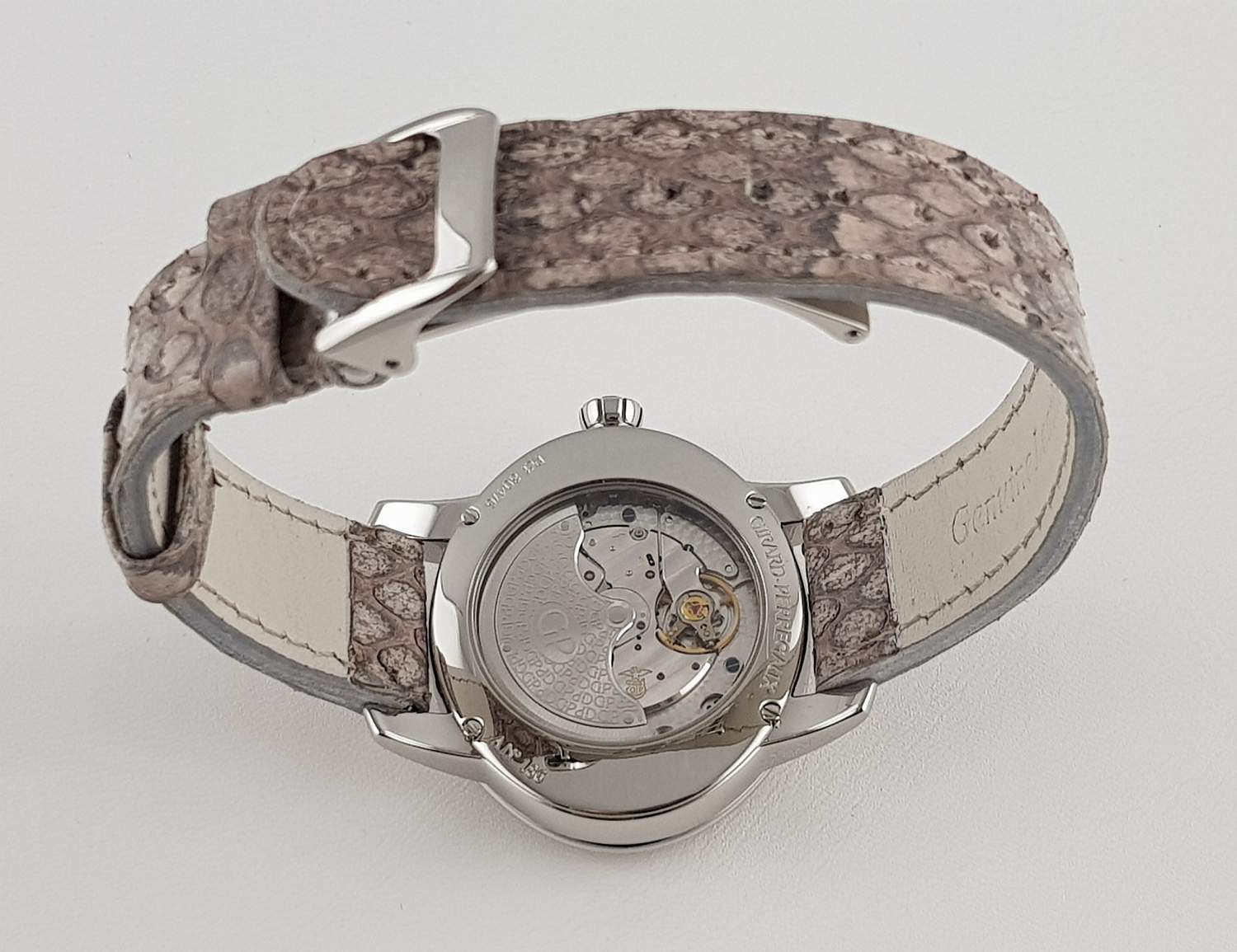 Часы Girard-Perregaux Cat's Eye 80476D11A801-CK8A