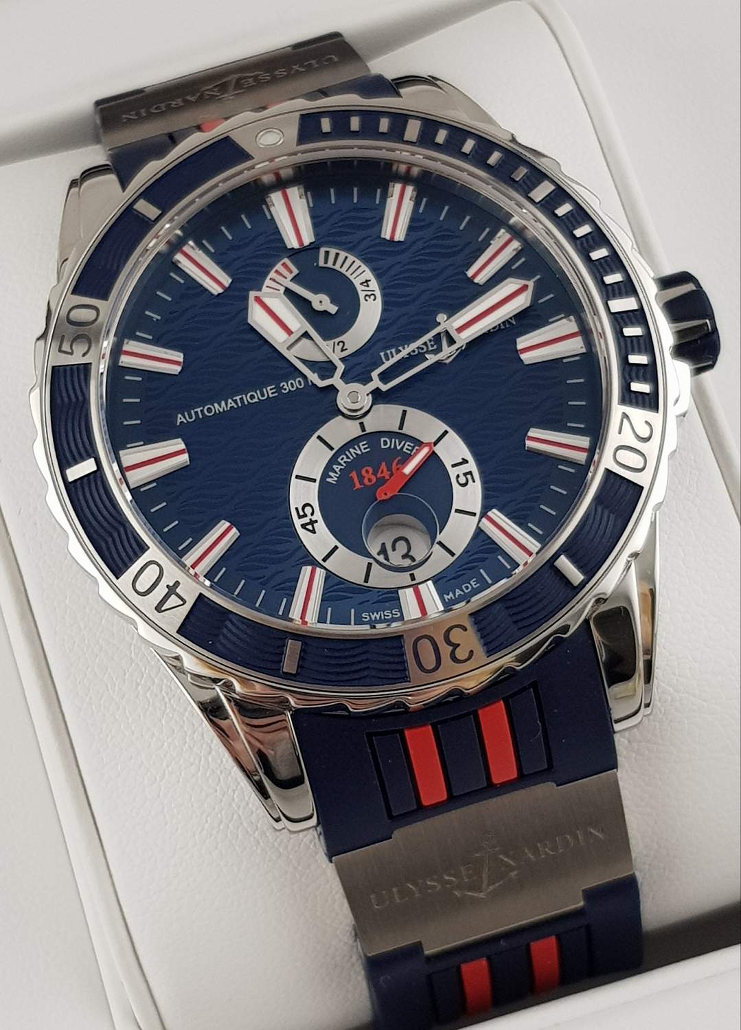 Часы Ulysse Nardin Marine Diver 263-10-3R/93