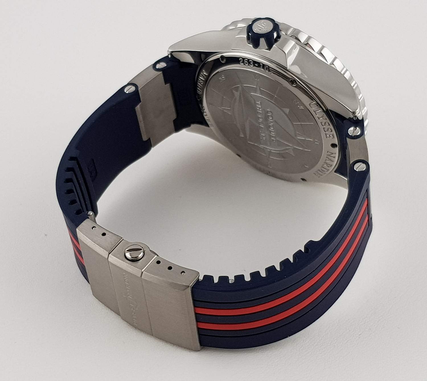Часы Ulysse Nardin Marine Diver 263-10-3R/93
