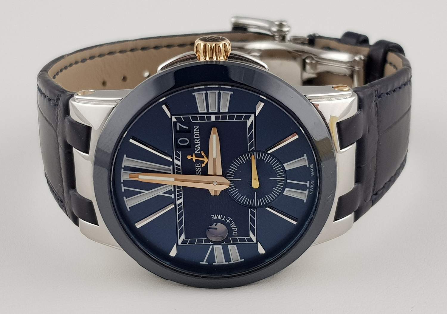Часы Ulysse Nardin Executive Dual Time Steel and Gold 243-00