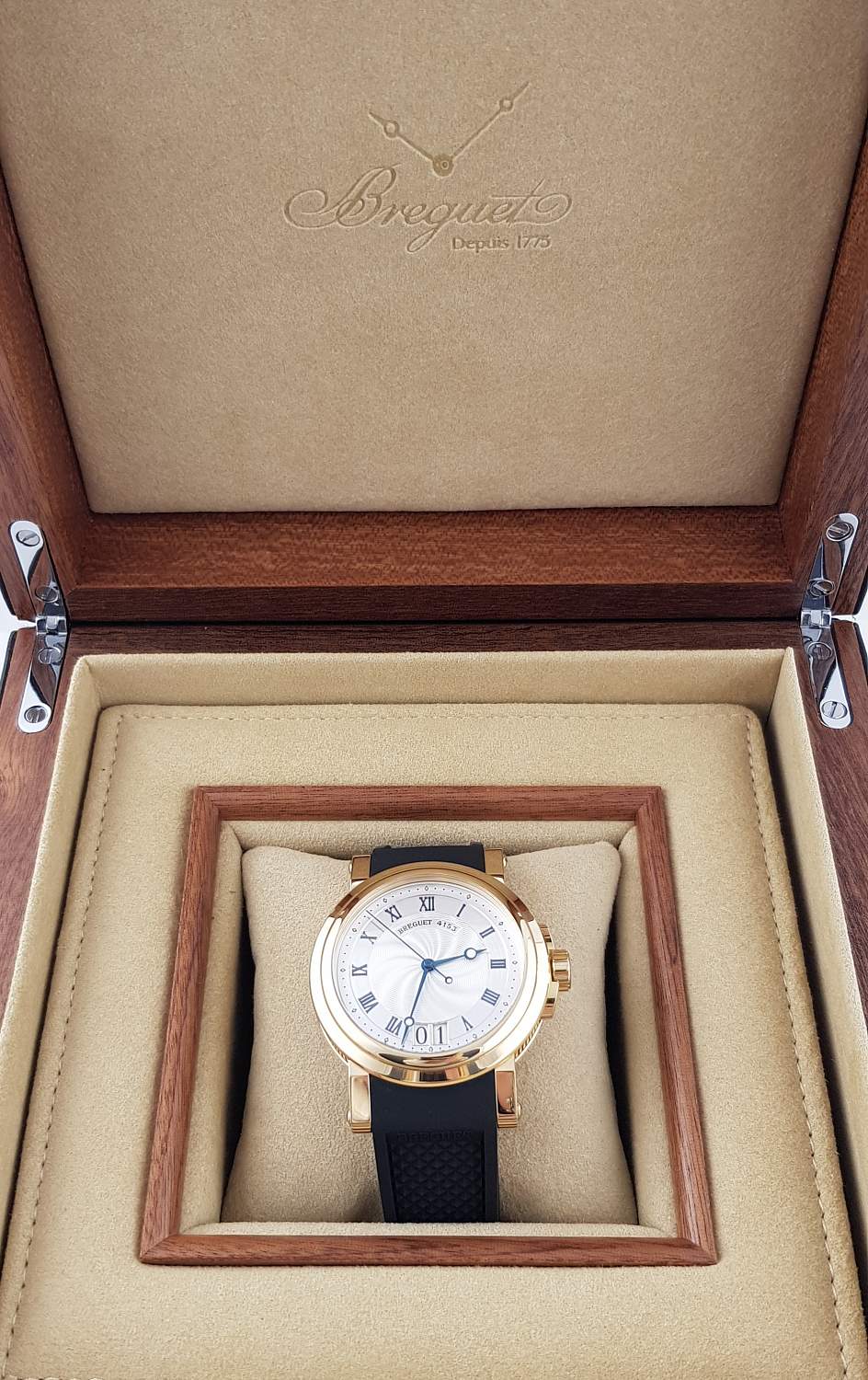 Часы Breguet Automatic Big Date 5817 5817BA/12/5V8