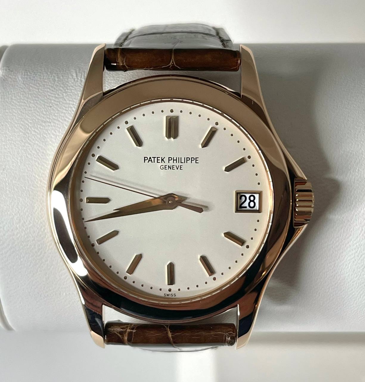 Часы Patek Philippe Calatrava 5107R-001