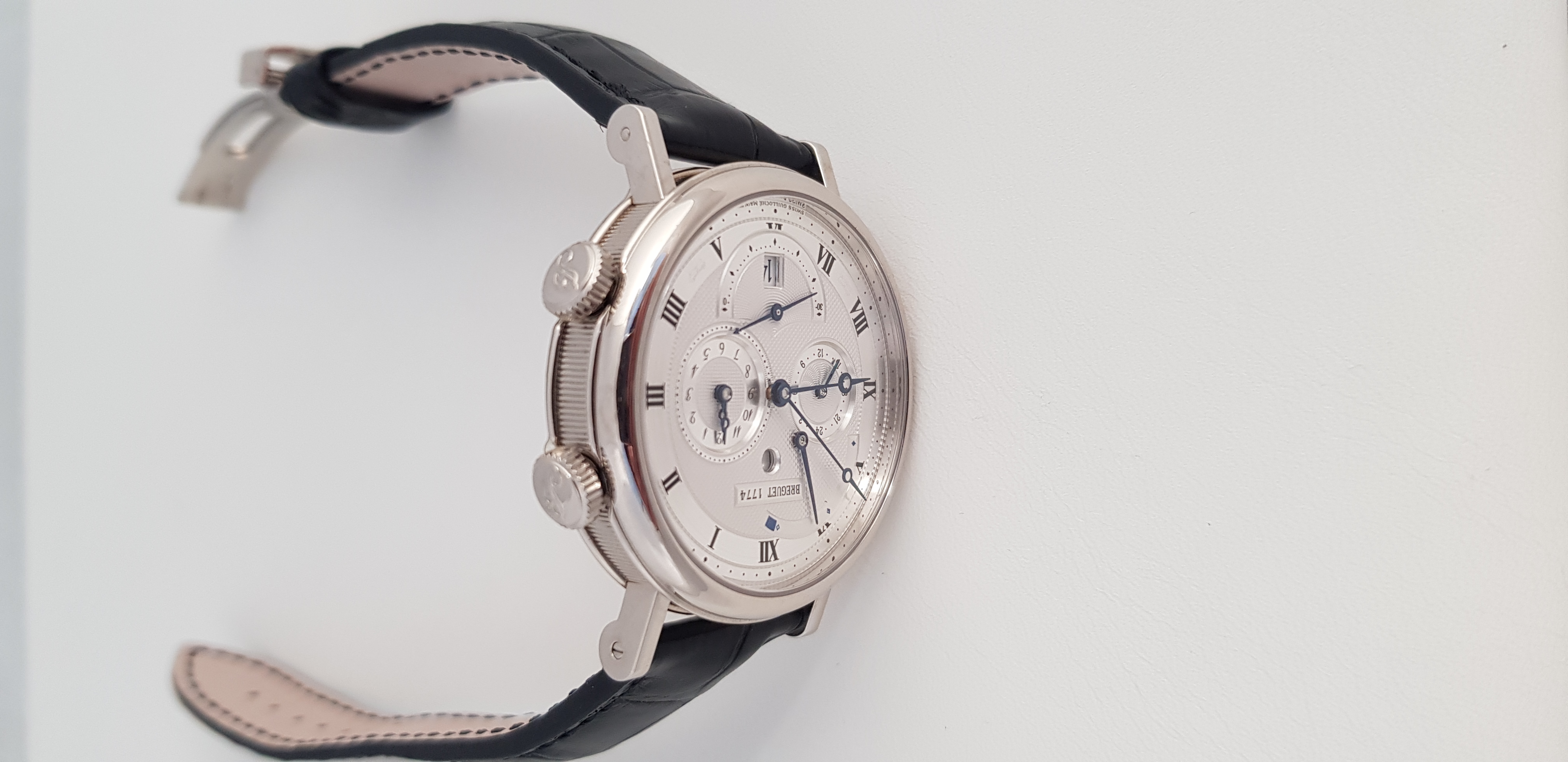 Часы Breguet Classique Le Reveil du Tsar 5707BB/12/9V6