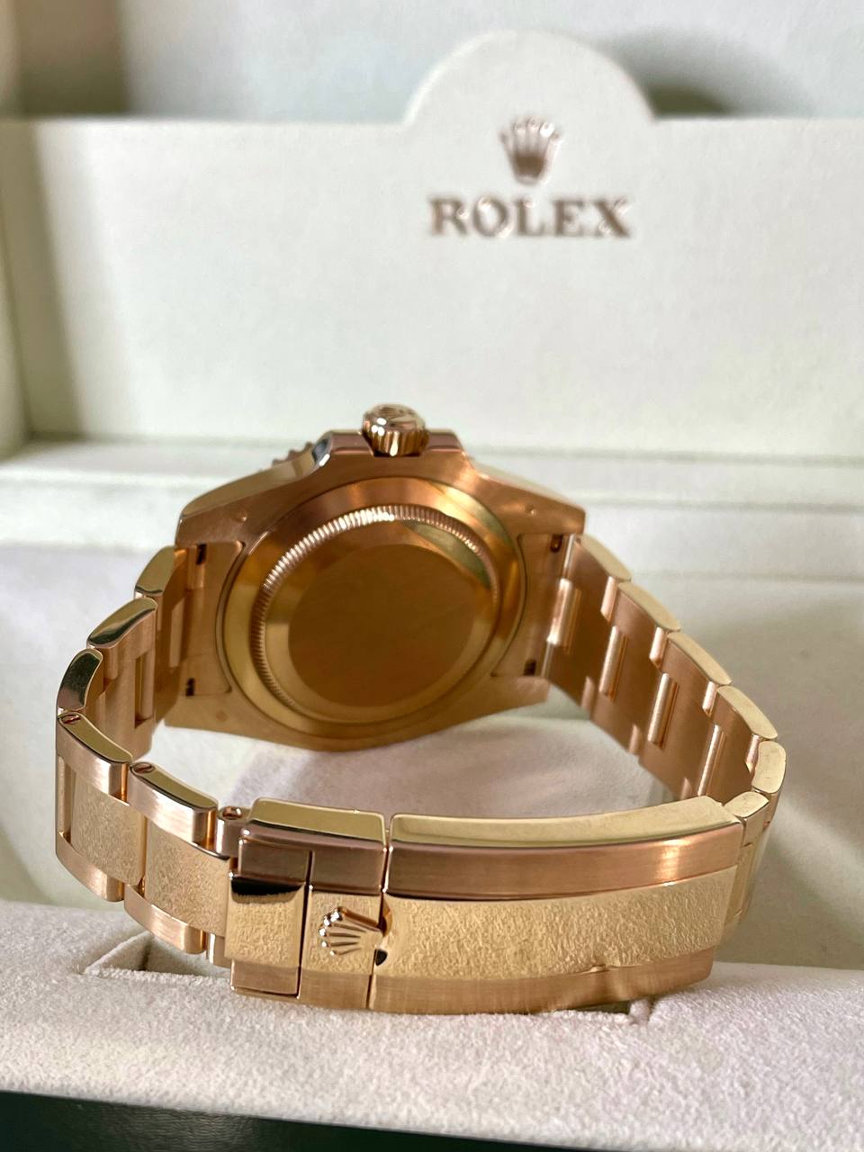 Часы Rolex Submariner Date 40 mm Yellow Gold Ceramic 116618