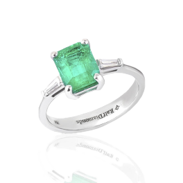 Кольцо RalfDiamonds  с изумрудом 1,74ct