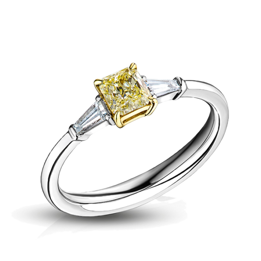 Кольцо с бриллиантом No Name  0,43ct FLY/VVS2 0.43 CT FLY/VVS2
