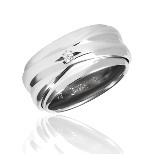Кольцо с бриллиантом Piaget