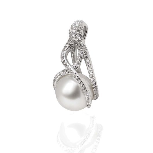 Кулон Mikimoto  с жемчугом и бриллиантами